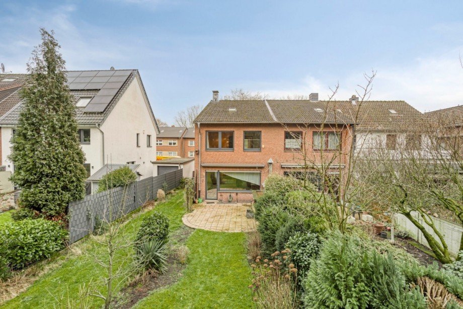 Ansicht vom Garten Reihenendhaus Oberhausen