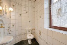 G�ste-WC Freistehendes Einfamilienhaus mit Wellnessbereich in beliebter Lage von Oberhausen-Alstaden