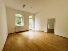 Wohnzimmer Wohnen mit Stil und Geschichte - 2-Zimmer-Eigentumswohnung