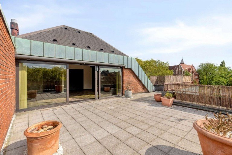 Terrasse Oberhausen Penthousewohnung Penthouse mit ca. 40 m� Dachterrasse, Tiefgarage und zus�tzlichem Apartment