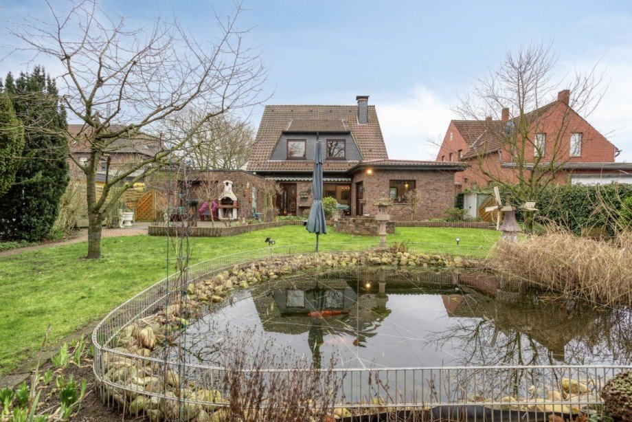 Teich Einfamilienhaus Oberhausen