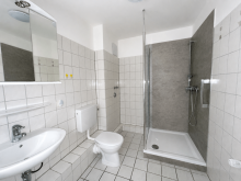 Badezimmer Ruhig wohnen in Velbert - 2-Zimmer-Wohnung mit gro�em Balkon & Carport