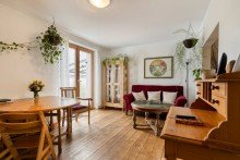 Wohnzimmer Reihenmittelhaus mit historischem Flair in Kamp-Lintfort