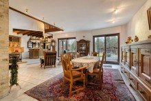 Blick in das Wohnzimmer Freistehendes Einfamilienhaus mit Wellnessbereich in beliebter Lage von Oberhausen-Alstaden