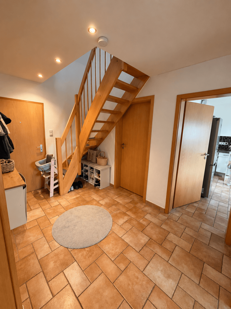 Dachgeschoss Treppe zum Spitzboden Mehrfamilienhaus Oberhausen