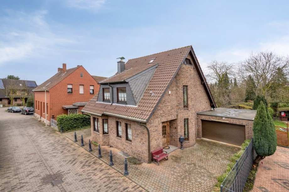 Ansicht von der Stra�e Einfamilienhaus Oberhausen