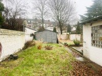 Bild (b0b0ce103274a8c467dabe7a5d676e6a): Mehrfamilienhaus mit gro�em Grundst�ck und Entwicklungspotenzial