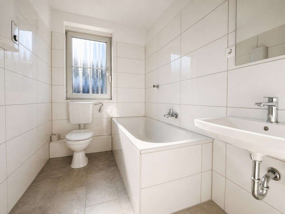 Bad Dachgeschosswohnung Oberhausen
