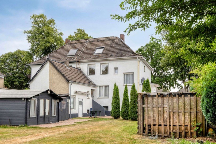 Ansicht vom Garten Doppelhaush�lfte Gelsenkirchen
